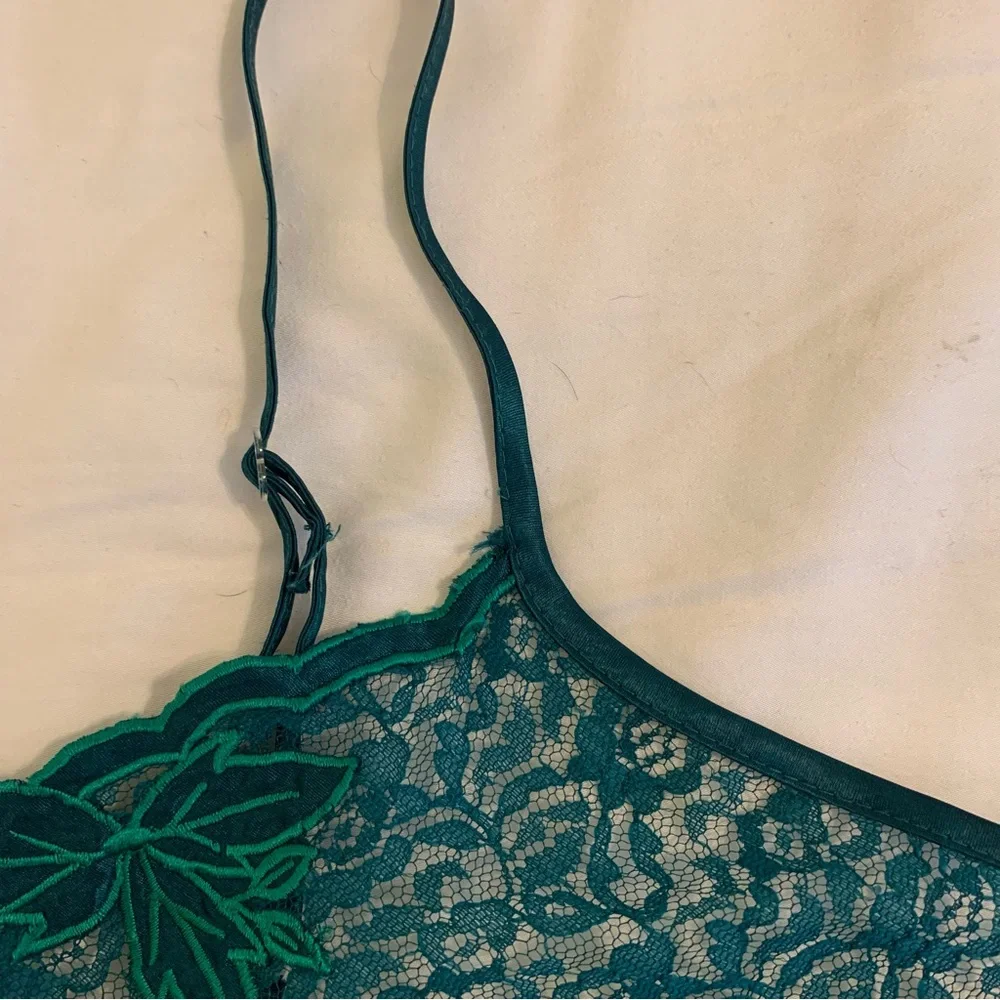 Elegant Teal Lace Trim Vintage La Senza Chemise - Picture 6 of 6